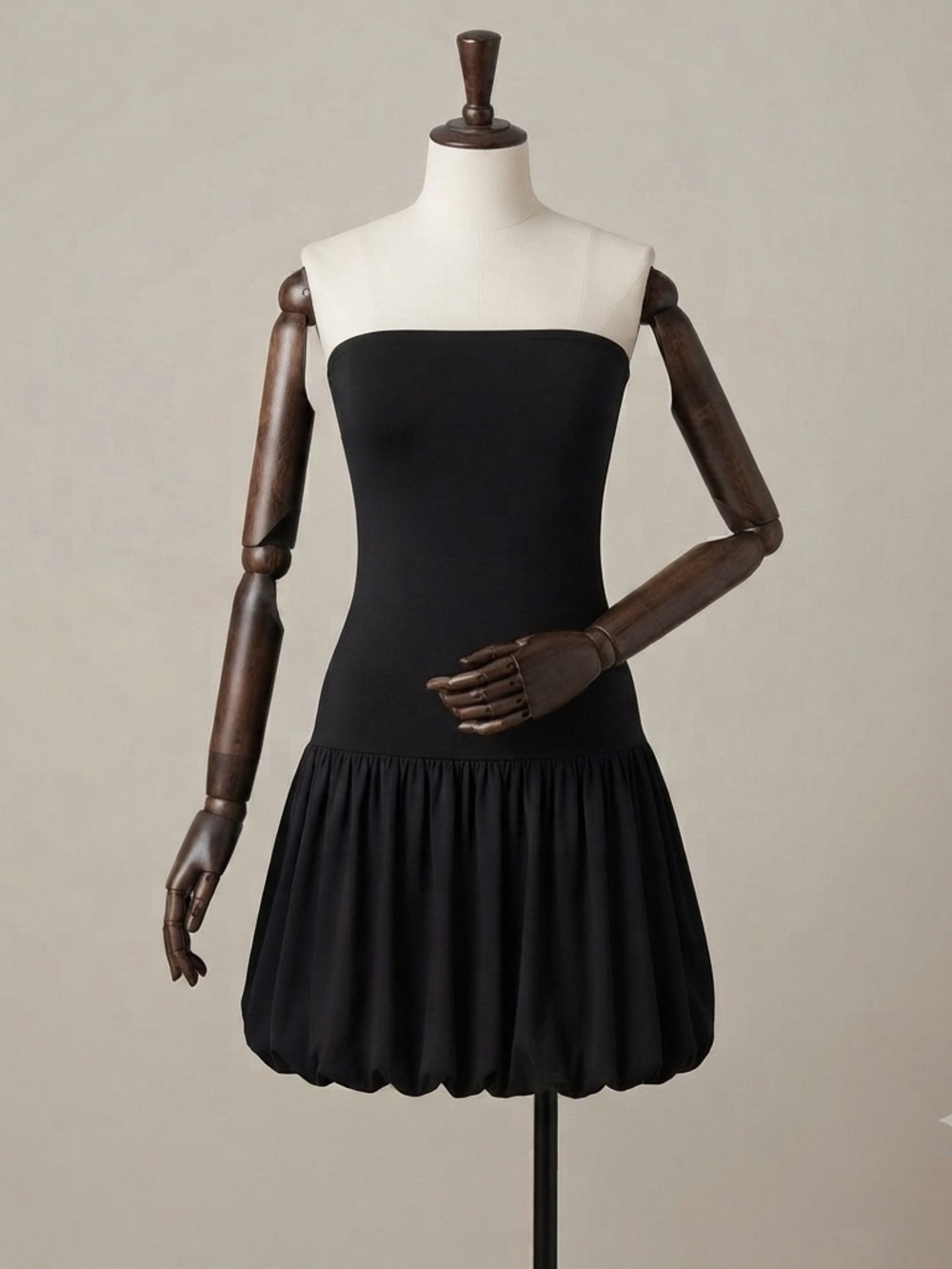 Chic Black Strapless Dress